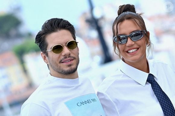 François Civil et Adèle Exarchopoulos assistent au photocall de 'L'Amour Ouf' (Beating Hearts) lors du 77ème Festival de Cannes au Palais des Festivals le 24 mai 2024 à Cannes, France. Photo pâr Franck Castel/ABACAPRESS.COM