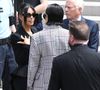 Evoquant l'important traumatisme qu'elle a subi et qui l'a marquée à jamais
La star américaine Kim Kardashian, avec sa mère Kris Jenner et son avocat Michael Rhodes, est arrivée au procès de la rue tronchet des "Papys braqueurs" au palais de justice de Paris, France, le 13 mai 2025. La star américaine doit décrire cette nuit qui l’a «traumatisée», selon ses mots, 9 hommes et 1 femme sont jugés, soupconnés d'avoir participé au casse du siècle, en dérobant à la star 9 millions d'euros de bijoux dans la nuit du 2 au 3 octobre 2016. © Bestimage