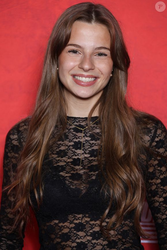 Anouk (Star Academy 2025) lors de la première de Running Man au cinéma UGC Ciné Cité Bercy à Paris le 3 novembre 2025.

© Denis Guignebourg / Bestimage