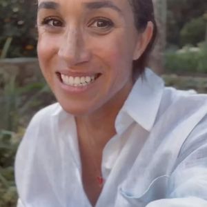 L'ex-star de Suits a rouvert un compte Instagram baptisé "Meghan" en janvier denrier et ne cesse d'y faire des annonces depuis. 

Meghan Markle, duchesse de Sussex, annonce le nouveau nom de sa marque "As Ever" dans une vidéo, le 18 février 2025 © Backgrid UK/ Bestimage