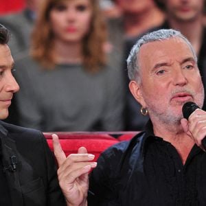 Laurent Gerra et Bernard Lavilliers lors de l'enregistrement de l'émission « Vivement Dimanche » à Paris, en France, le 1er novembre 2010. Photo Max Colin/ABACAPRESS.COM