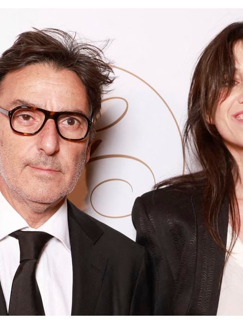 Charlotte Gainsbourg, Yvan Attal et leurs trois enfants réunis en photo : la famille au complet pour une occasion très spéciale