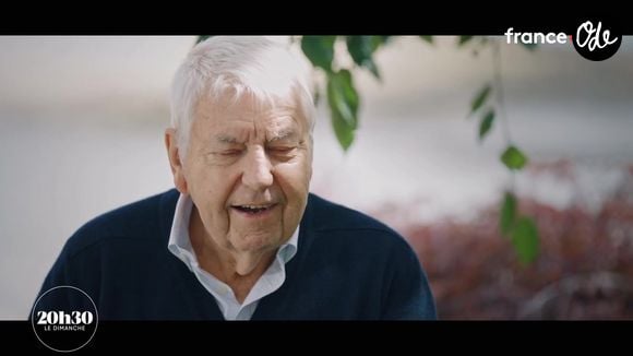 S'exprimant grâce à  l'intelligence artificielle, il a livré un témoignage particulièrement fort. 

Charles Piétry dans le 20h30 de France 2 le 14 juin 2026