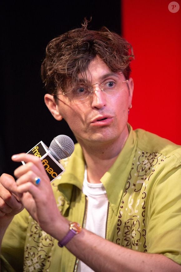 Raphaël Quenard lors d'une rencontre Fnac à Lyon le 21 juin 2025. © Cyril Lestage / PsnewZ / Bestimage