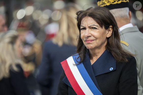 Anne Hidalgo, maire de Paris lors de la cérémonie de dépôt de gerbe devant la statue du général de Gaulle à Paris, le 8 mai 2025, à l'occasion du 80ème anniversaire de la victoire du 8 mai 1945. © Eliot Blondet / Pool / Bestimage