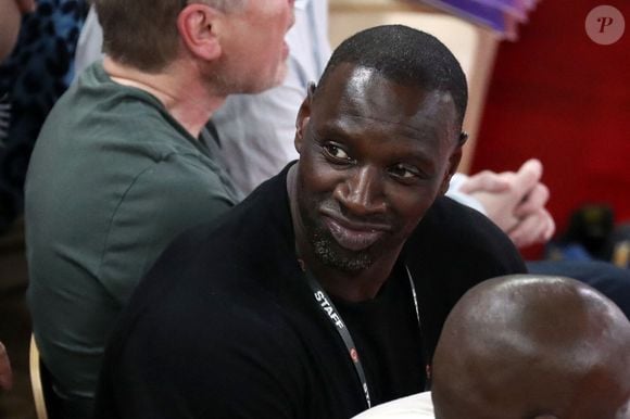 L'acteur français et co-président du Paris Basketball Omar Sy assiste au match 4 de basket-ball de la finale du Championnat de France Elite entre l'AS Monaco et le Paris Basketball (80-74) à la Salle Gaston Medecin, à Monaco, le 22 juin 2025. © Stephane Pillaud/Psnewz/Bestimage