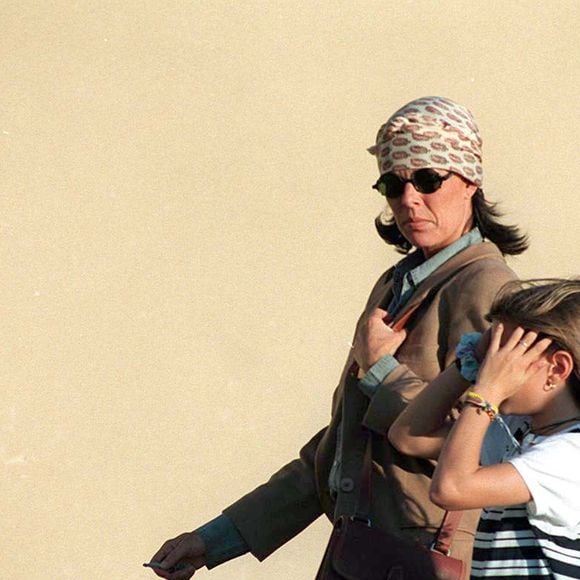 A la mort de son premier mari, Caroline de Monaco a déménagé en Provence

Caroline de Monaco et Charlotte Casiraghi en Provence. AGENCE / BESTIMAGE