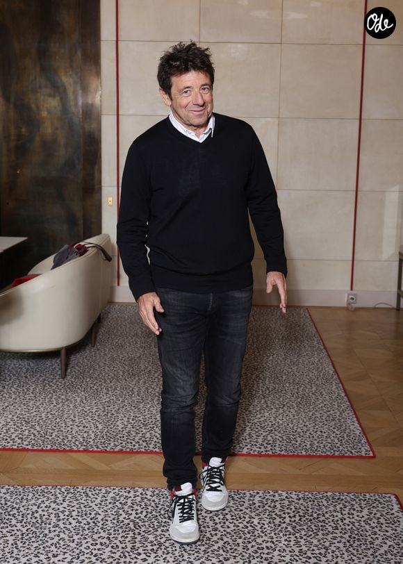 Exclusif - Patrick Bruel lors de la nomination de Stéphane Bern comme Pape du Patrimoine lors de la Saint Clément au restaurant Alain Ducasse Baccarat, à Paris, France, le 20 novembre 2025. © Denis Guignebourg/Bestimage