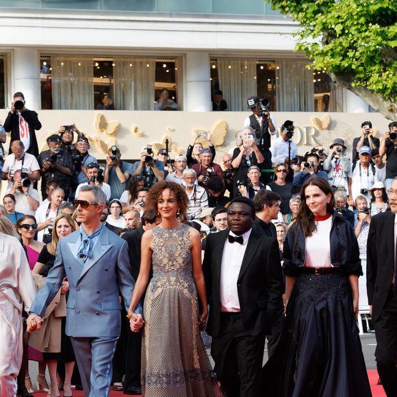 Halle Berry, Payal Kapadia, Jeremy Strong, Leïla Slimani, Dieudo Hamadi, Juliette Binoche, Hong Sang-soo, Alba Rohrwacher - Montée des marches de la cérémonie de clôture du 78ème Festival International du Film de Cannes, au Palais des Festivals à Cannes. Le 24 mai 2025
© Jacovides-Moreau / Bestimage
