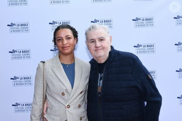 Pierre Ménès et sa femme Mélissa - 10ème Festival du Cinéma et de la Musique de Film à La Baule le 29 juin 2024. © Rachid Bellak/Bestimage