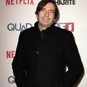 Deux comédiennes l’accusent de gestes déplacés et de propos intrusifs durant une pièce jouée en 2018–2019.

Thierry Samitier participe au photocall Le Bazar De La Charite au Grand Rex le 30 septembre 2019 à Paris, France. Photo par David Niviere/ABACAPRESS.COM