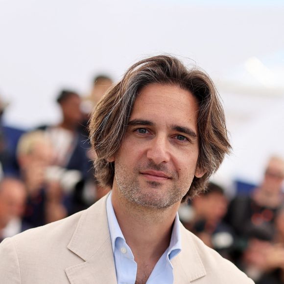 Dimitri Rassam au photocall du film "Le comte de Monte Cristo" lors du 77ème Festival International du Film de Cannes, le 23 mai 2024. 

Photo : Jacovides / Moreau / Bestimage