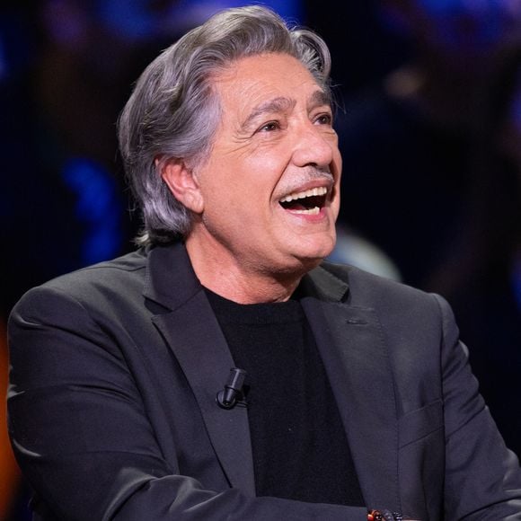 Exclusif - Frédéric François lors de l'enregistrement de l'émission "La Boîte à secrets", présentée par F.Bollaert et diffusée le 16 janvier 2026 sur France 3, dans les studios du Lendit à Saint-Denis, France, le 16 décembre 2025. © Cyril Moreau/Bestimage