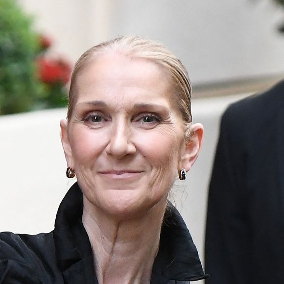 Céline Dion à la sortie de l'hôtel Royal Monceau à Paris avant l'ouverture des Jeux Olympiques (JO) de Paris 2024, à Paris, France. © BestImage