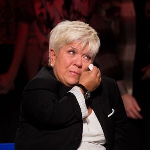 Diffusé le 27 février 2026 sur TF1, le spectacle des Les Enfoirés a une nouvelle fois soutenu les Restos du Cœur tout en étant marqué par l’absence remarquée de Mimie Mathy. 

Exclusif - Mimie Mathy - Enregistrement de l'émission "La Boîte à secrets 4" à Paris, présentée par F.Bollaert, et diffusée le 10 avril sur France 3.
© Tiziano Da Silva / Bestimage