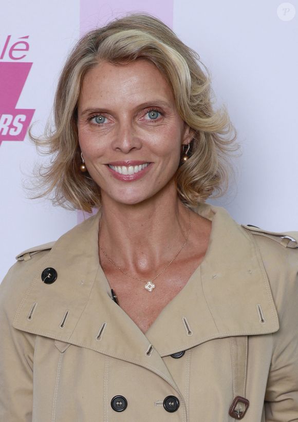 Sylvie Tellier - Soirée Télé 7 jours Chez Francette à Paris le 4 septembre 2025.
© Christophe Aubert via Bestimage