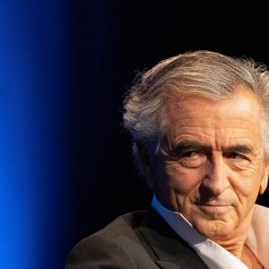 Le philosophe français Bernard-Henri Levy lors de la 11e convention nationale du Conseil représentatif des institutions juives de France (CRIF) à Paris, France, le 14 novembre 2021. Photo by Baptiste Paquot/ABACAPRESS.COM