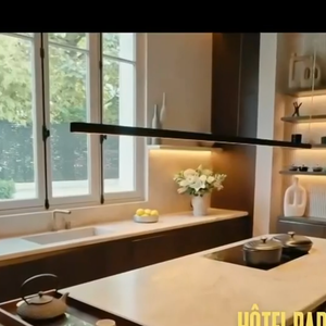 Ancienne propriété de Cyril Hanouna, captures d'écrans TBT9