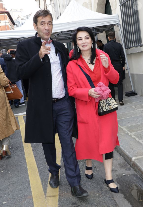 Thierry Samitier et sa femme - Fête du nouvel an juif Roch Hachana chez Marek Halter à Paris le 13 octobre 2024. © Coadic Guirec/Bestimage