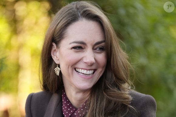 Le prince William, prince de Galles, et Catherine (Kate) Middleton, princesse de Galles, visitent le centre communautaire de Southport, pour rencontrer les familles des victimes de l'attaque au couteau, le 10 octobre 2024. © Julien Burton / Bestimage