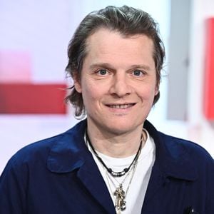 Exclusif - Benabar - Enregistrement de l'émission "Vivement dimanche" au Studio Gabriel à Paris, présentée par M.Drucker et diffusée le 12 mai sur France 3© Guillaume Gaffiot / Bestimage