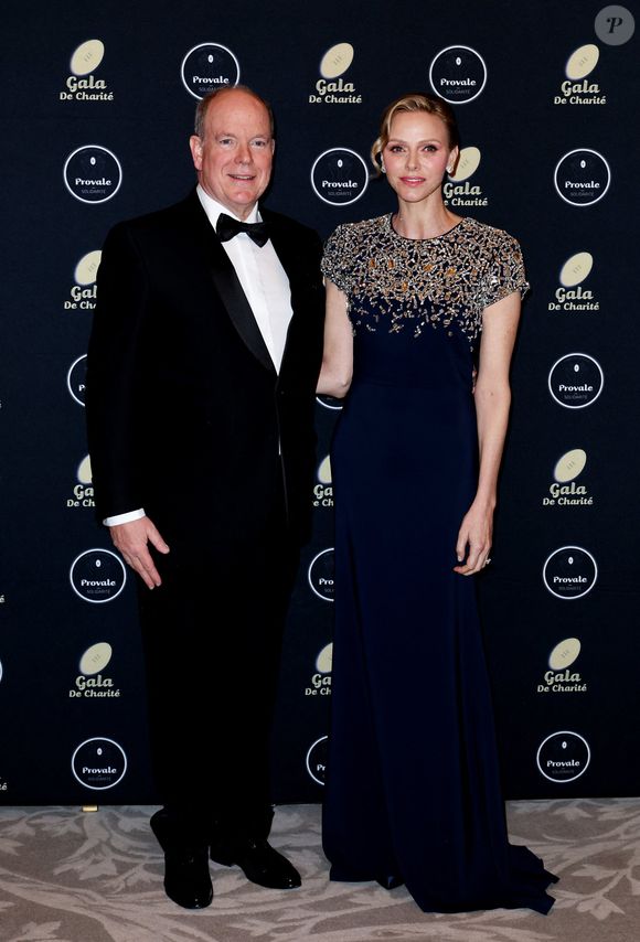 Le prince Albert II de Monaco, La princesse Charlène de Monaco lors de la soirée de gala Provale Solidarité à l'hôtel Four Seasons Hôtel, George V à Paris le 13 mars 2026. © Dominique Jacovides / Bestimage