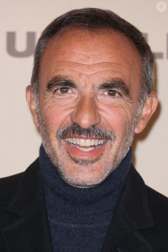 Nikos Aliagas assiste à l'avant-première de " Ma Mere, Dieu et Sylvie Vartan " au Pathe Palace à Paris le 17 mars 2025, France. Photo par Jerome Domine/ABACAPRESS.COM