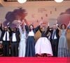 Tous les membres du jury pour un dernier tapis rouge
Thierry Frémaux, Halle Berry, Carlos Reygadas, Dieudo Hamadi, Payal Kapadia, Juliette Binoche, Alba Rohrwacher, Hong Sang-soo, Leïla Slimani, Jeremy Strong, Iris Knobloch - Montée des marches de la cérémonie de clôture du 78ème Festival International du Film de Cannes, au Palais des Festivals à Cannes. Le 24 mai 2025
© Olivier Borde/ Bestimage
