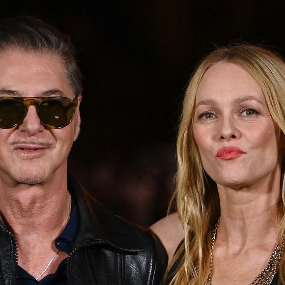 Etienne Daho et Vanessa Paradis assistent au défilé Chanel Womenswear printemps/été 2026 dans le cadre de la Fashion Week de Paris le 06 octobre 2025 à Paris, France. Photo par Franck Castel/ABACAPRESS.COM