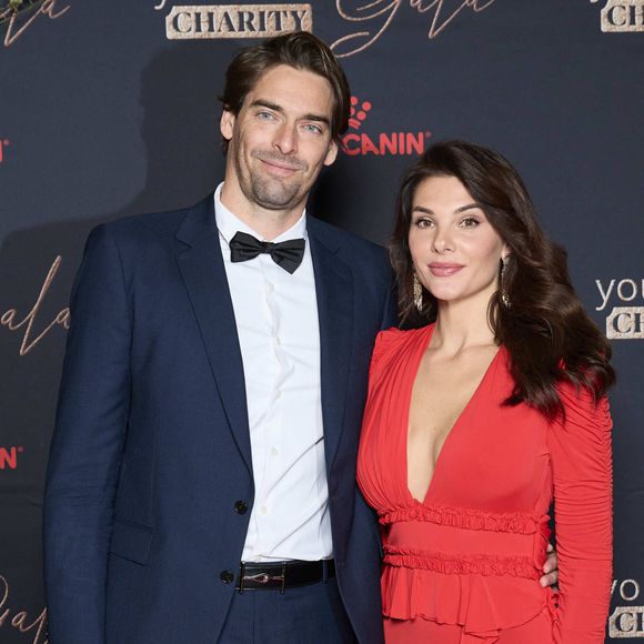 Camille Lacourt et sa compagne Alice Detollenaere - Photocall de la première édition du "You Care Charity Gala" en faveur de la cause animale et de l'environnement au Cercle Interalliée à Paris le 3 décembre 2024.   © Cyril Moreau/Bestimage