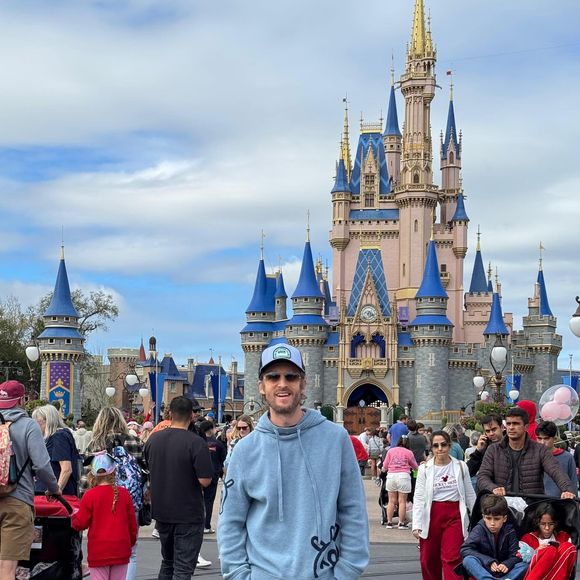 Objectif de leur voyage : visiter Disney World !

Philippe Lacheau et Elodie Fontan s'éclatent à Disneyworld en Floride. ©Instagram lacheauphilippe