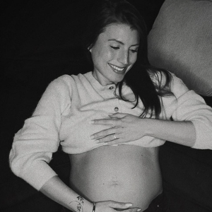 Delphine Tellier enceinte de son deuxième enfant, photo Instagram du 25 mars 2025