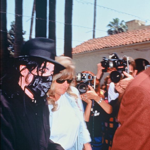 Archive - Michael Jackson et Debbie Rowe à Los Angeles. 

© Bestimage