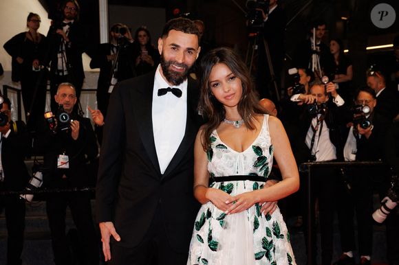 Karim Benzema et sa compagne Lyna Khoudri lors de la montée des marches du film « 13 jours 13 nuits » lors du 78ème Festival International du Film de Cannes. Le 23 mai 2025
© Jacovides-Moreau / Bestimage