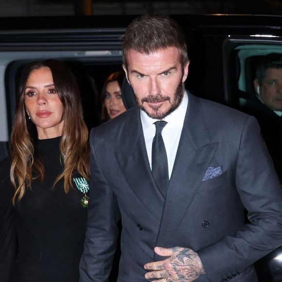 Paris, FRANCE David Beckham et Victoria Beckham ont été vus rentrant à leur hôtel à Paris, radieux ensemble après que Victoria ait été élevée au rang de Chevalier de l'Ordre des Arts et des Lettres, célébrant sa contribution à la mode et à la culture. 26/01/2026


Backgrid USA / Bestimage