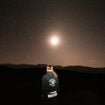 Contempler les étoiles, un rituel simple pour se sentir mieux