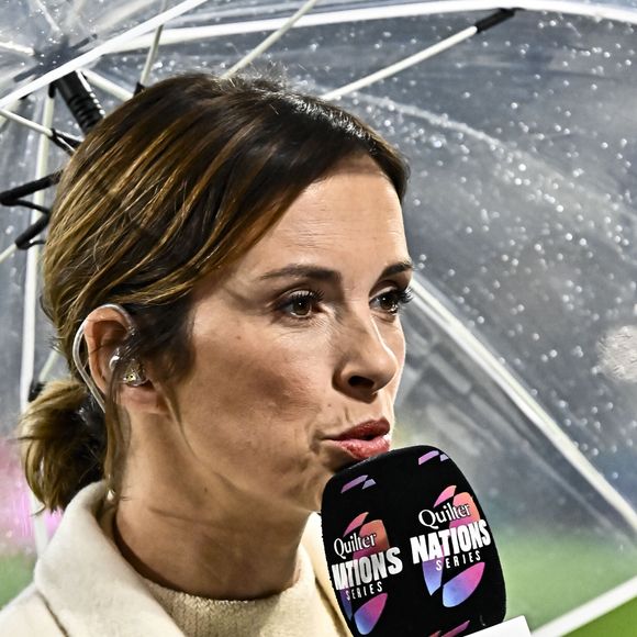 Isabelle Ithurburu presentatrice TF1 - Match de tournée d'automne "France - Fidji (34-21)" à Bordeaux, le 15 novembre 2025. Thierry Breton/PsnewZ/Bestimage