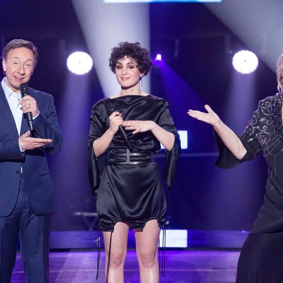 Stéphane Bern, Barbara Pravi et Laurence Boccolini - Enregistrement de l'émission "Eurovision, c'est vous qui décidez", diffusée le 5 mars sur France 2
© Cyril Moreau / Bestimage