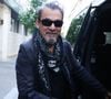 son premier morceau inédit depuis l'annonce de son cancer en 2022.
Florent Pagny quitte les studios RTL à Neuilly-sur-Seine le 2 Mai 2025. © Denis Guignebourg/BestImage