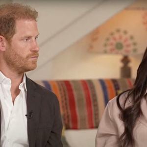 Le prince Harry, duc de Sussex et Meghan Markle, duchesse de Sussex, lors d'une interview pour l'émission CBS News Sunday Morning, diffusée le 4 août 2024. Lors de ce programme, le couple princier a évoqué leurs enfants, Archie Harrison, 5 ans et Lilibet Diana, 3 ans et leur volonté de les protéger des dangers du web. JLPPA / Bestimage