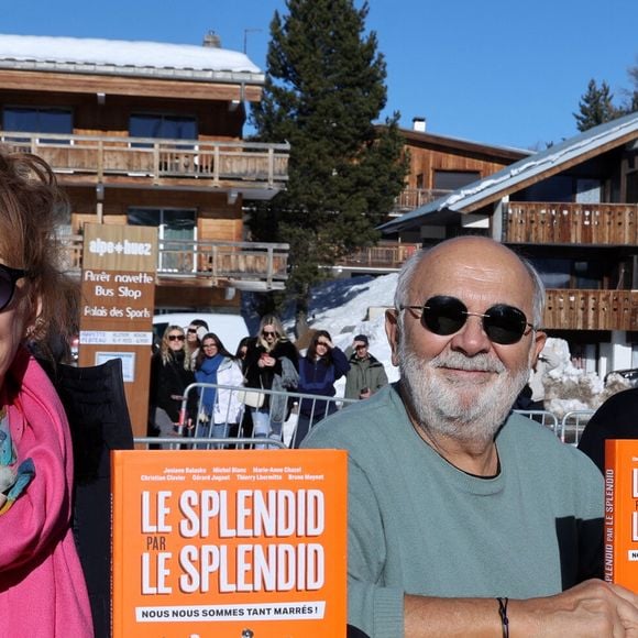 Rencontré grâce à la troupe du Splendid 
Marie-Anne Chazel, Gérard Jugnot, Jean-Pierre Lavoignat lors d'une séance d'e dédicaces du livre Le Splendid par le Splendid, nous nous sommes tant marrés ! au 28ème Festival International du Film de Comédie de l'Alpe d'Huez, France, le 14 janvier 2025. © Dominique Jacovides/Bestimage