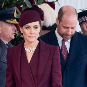 Le prince William, prince de Galles, et Catherine (Kate) Middleton, princesse de Galles lors de la cérémonie de bienvenue pour la visite d'État de l'émir du Qatar Tamim ben Hamad Al-Thani à Londres, Royaume Uni, le 3 décembre 2024. © GoffPhotos/Bestimage