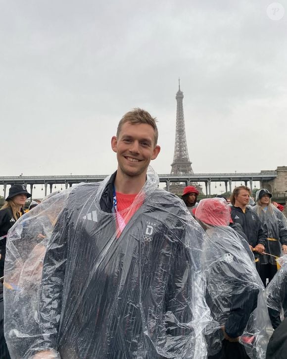 Pour l’heure, aucune information n’a été donnée sur les causes du décès...

Photo Instagram du joueur de badminton Marvin Seidel à Paris.