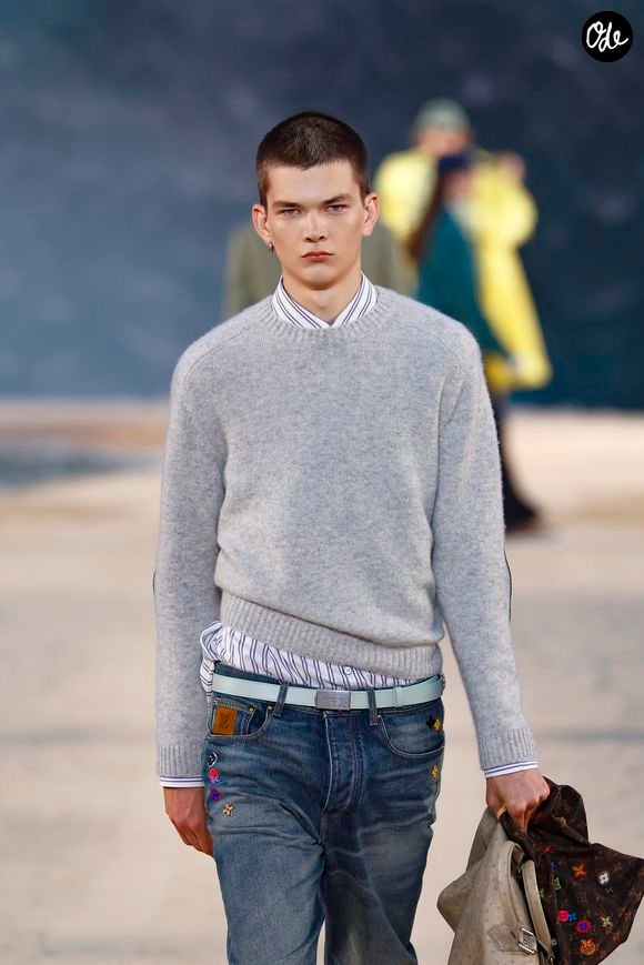 Défilé de mode Louis Vuitton Prêt à Porter Collection Homme Printemps/Été 2027 lors de la Fashion Week de Paris, à la Cité Internationale Universitaire de Paris, France, le 23 juin 2026. © Bestimage