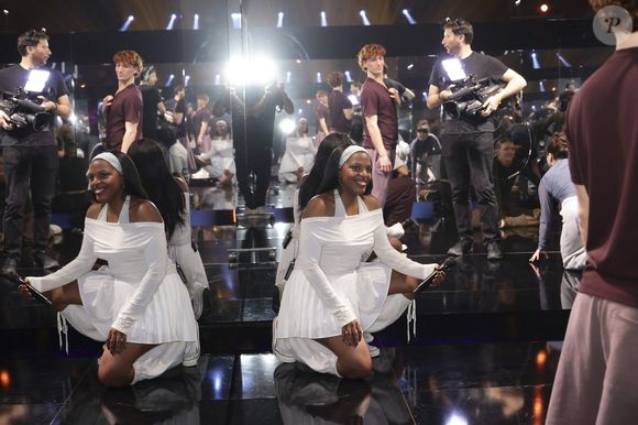 Mentissa en backstage de l'enregistrement de l'émission "La fête de la chanson française - 20 ans d'émotions" présentée par L.Thilleman et A.Manoukian, et diffusée le 17 avril sur France 3 à Paris, France, le 9 décembre 2025. © Jack Tribeca/Bestimage