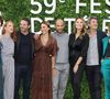 Depuis six ans, cet acteur apparaît au casting du feuilleton de France 3, "Un si grand soleil".
Chrystelle Labaude, Melanie Robert, Jeremy Banster, Emma Colberti, Moïse Santamaria, Mélanie Maudran, Fred Bianconi, Valérie Kaprisky au photocall de "Un si grand soleil" - Photocalls lors du 59ème festival de la Télévision de Monte-Carlo à Monaco. © Denis Guignebourg/Bestimage