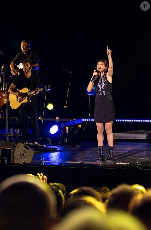 Zaz se produit sur scène lors du festival Starlite Occident à Marbella (Espagne), pour y présenter son nouvel album "Isa", réalisé pendant le confinement du printemps 2020. 
Crédit : Backgrid UK/ Bestimage