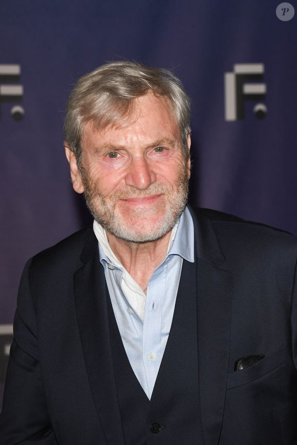 Tcheky Karyo - Photocall de la série "Possessions" lors du Festival de la Fiction TV "Edition spéciale - 3 jours à Paris" aux Folies Bergère à Paris. Le 16 septembre 2020
© Coadic Guirec / Bestimage