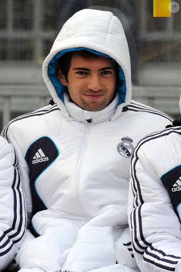 Le fils de Zinedine Zidan, Enzo Zidane, du Real Madrid, est photographié lors du Championnat U19 entre le Real Madrid et le Borussia Moenchengladbach au stade Rossstrasse à Duesseldorf, Allemagne, 31 mars 2013. Photo par Frederic Scheidemann/DPA/ABACAPRESS.COM