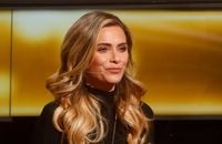 Clara Morgane dans "En aparté" sur Canal +.